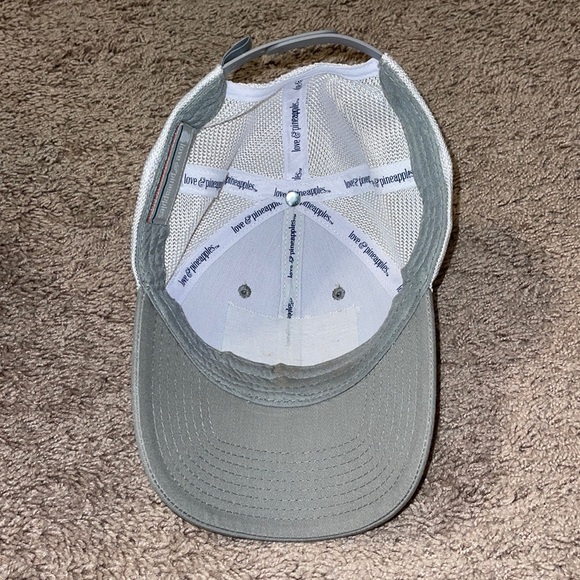 Hat - Picture 3 of 4